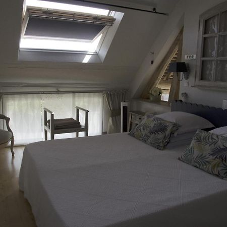 Chambre D'Hotes Face A Briare Ngoại thất bức ảnh
